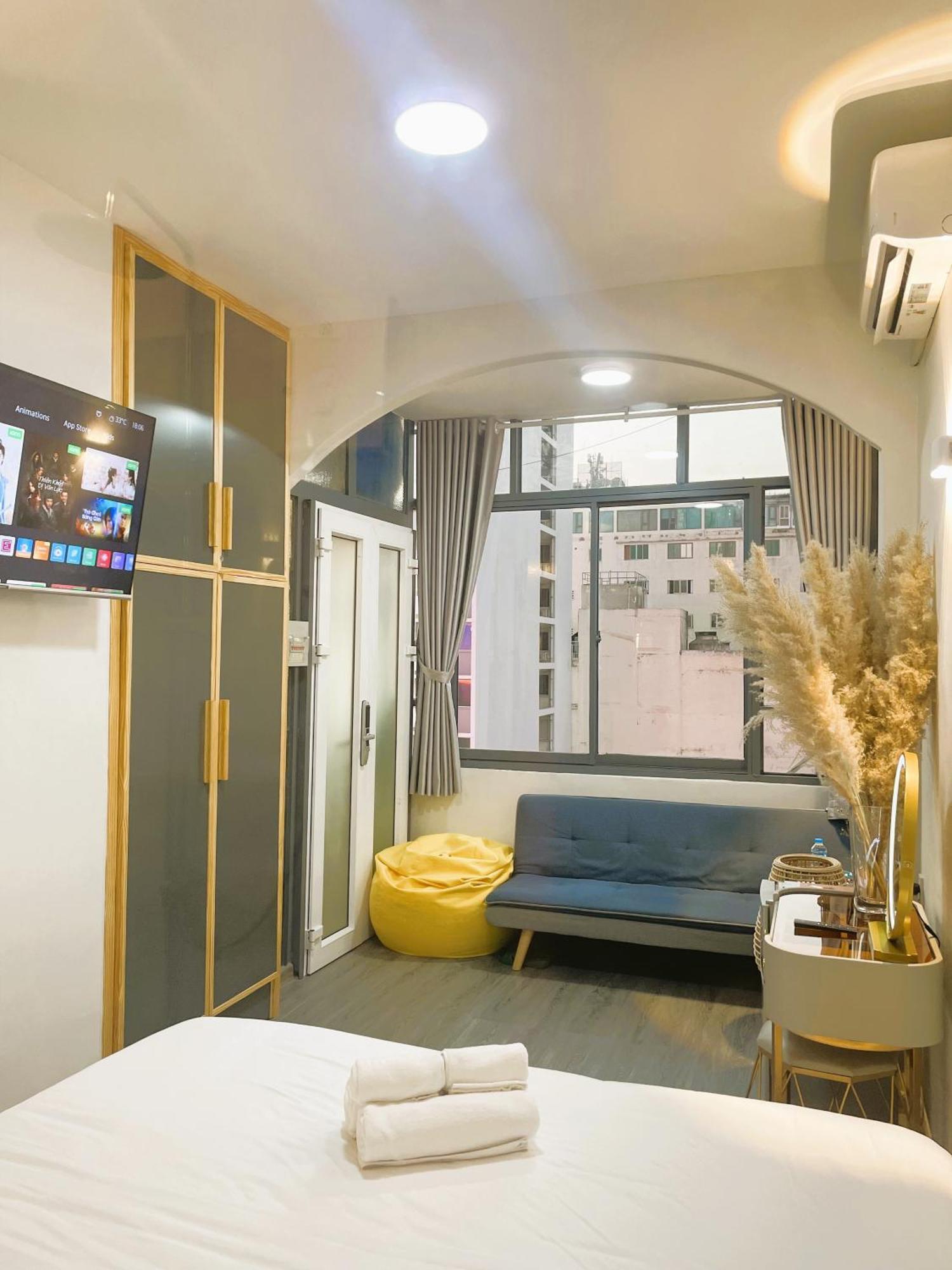 6Even Hotel - Have A Staycation In The Cafe Apartments Building Ciudad Ho Chi Minh  Exterior foto