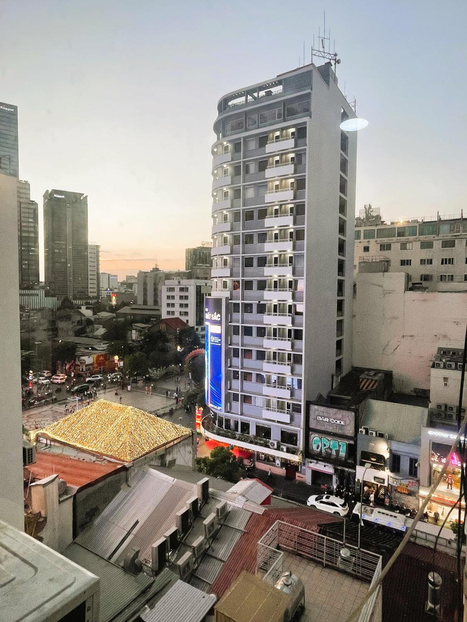 6Even Hotel - Have A Staycation In The Cafe Apartments Building Ciudad Ho Chi Minh  Exterior foto